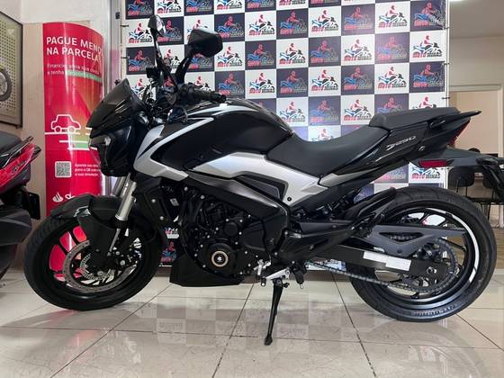 BAJAJ DOMINAR 250 